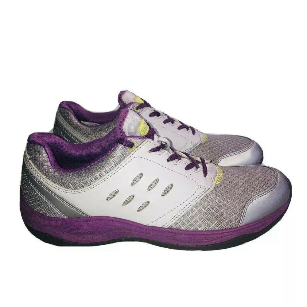 EUC Vionic Venture Women Shoes Size 8